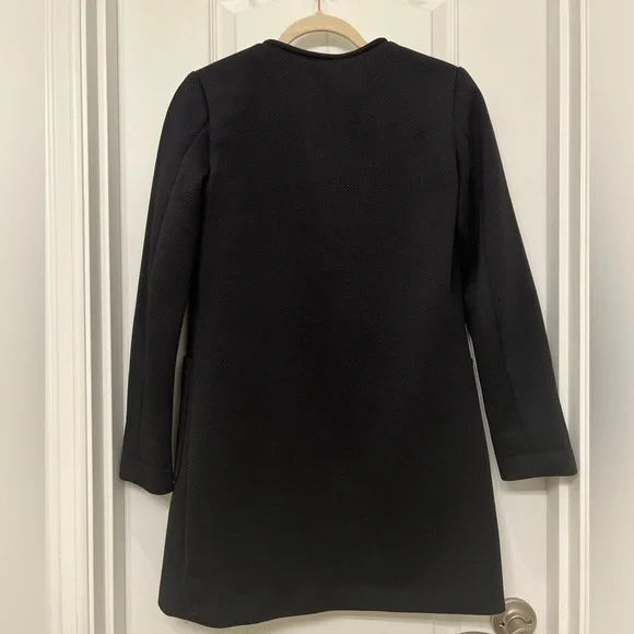 ✨SOLD✨ LIKE NEW!! H&M Womens black open front jacket - Picture 2 of 6